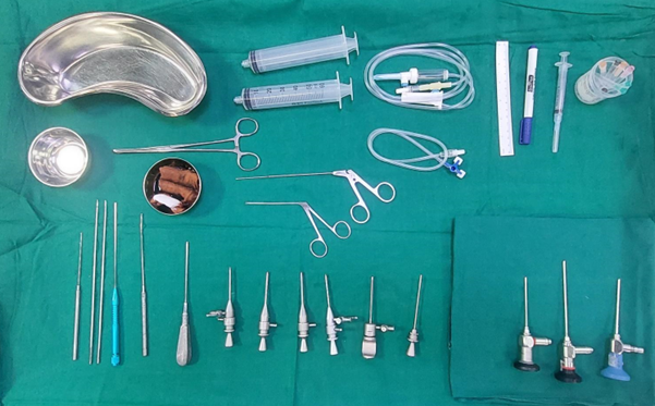 Figure 1: Tray setup for Arthroscopy Surgery.